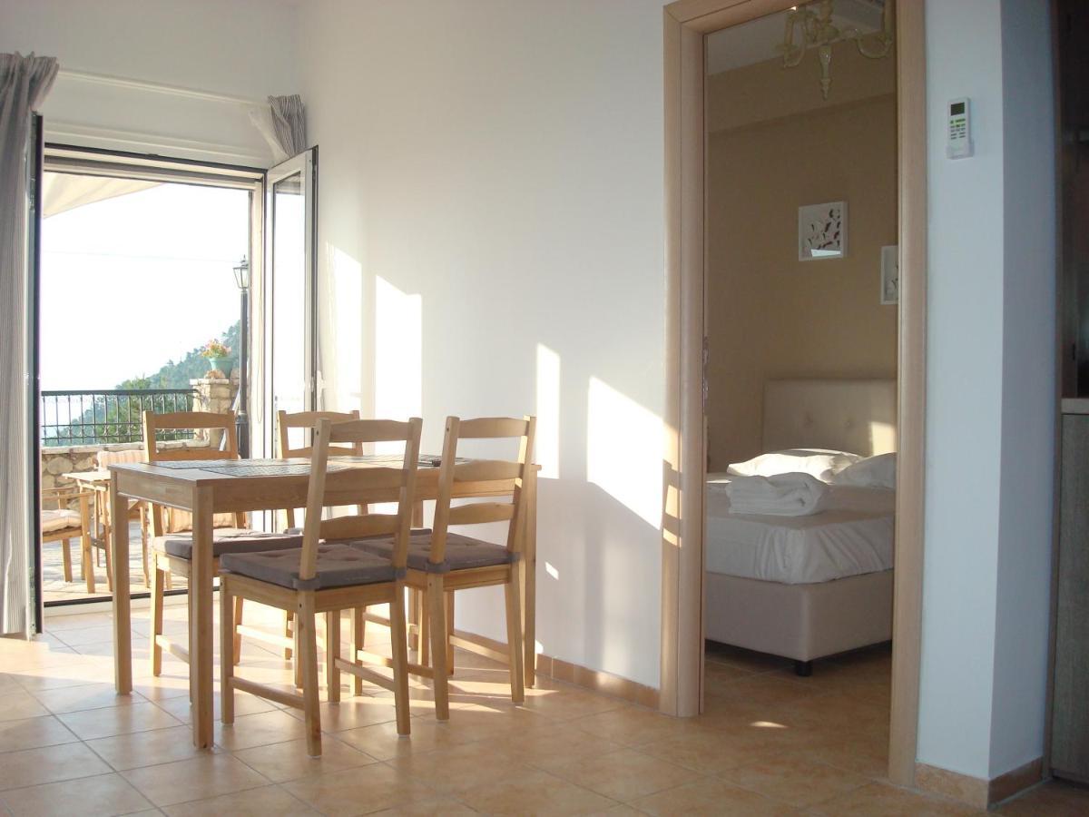 Merlot Village Rental Properties Kariá 외부 사진