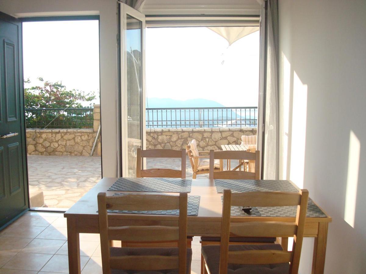Merlot Village Rental Properties Kariá 외부 사진