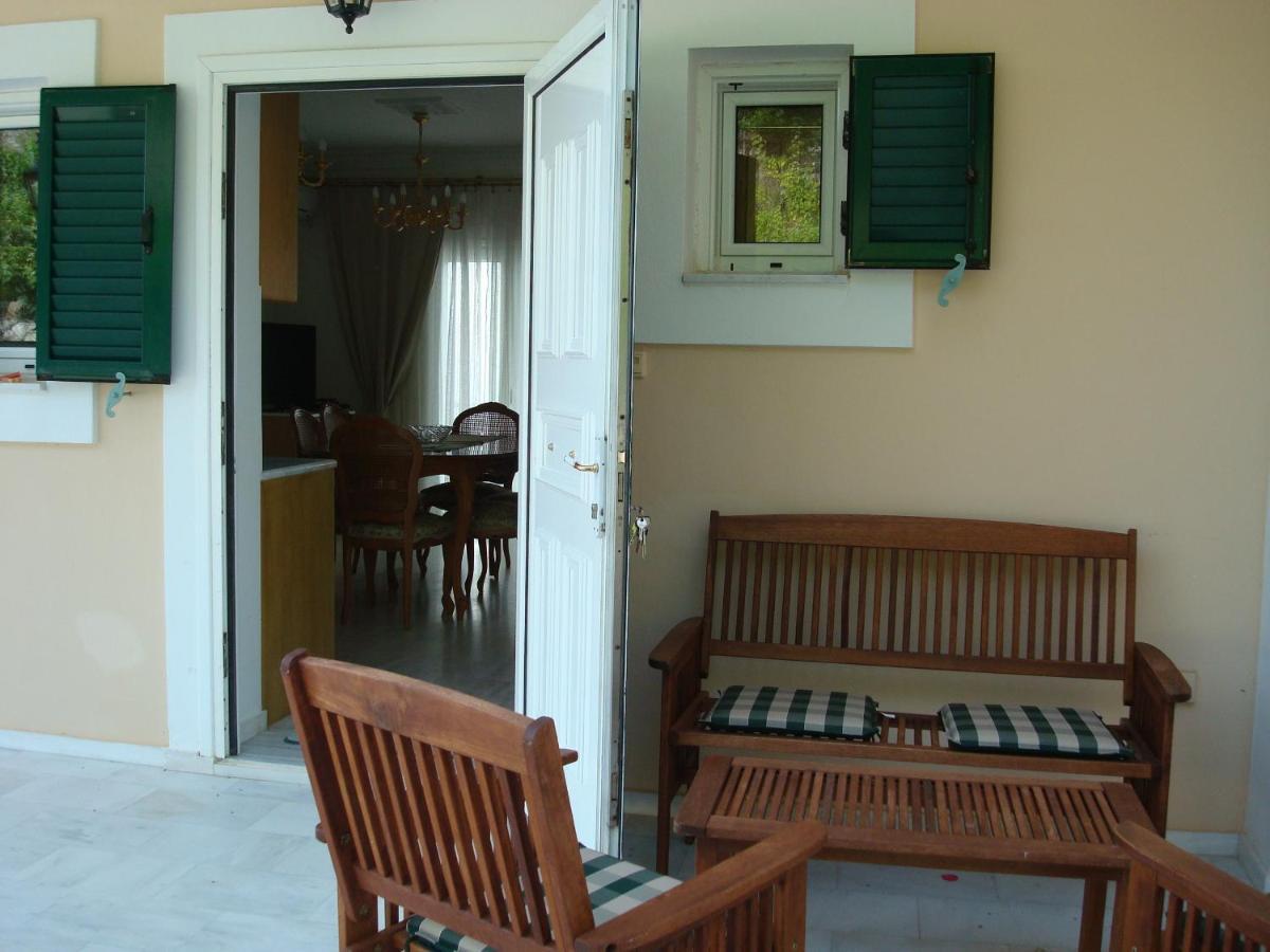 Merlot Village Rental Properties Kariá 외부 사진